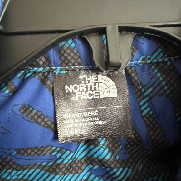 The North Face Blue Jacket - Picture 6 of 12